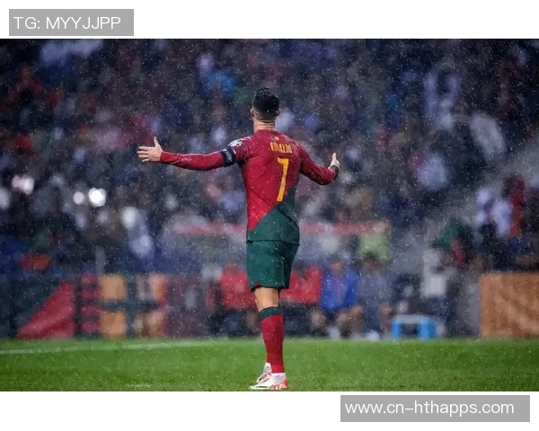 C罗迎来职业生涯1300场里程碑成历史出场数第三人