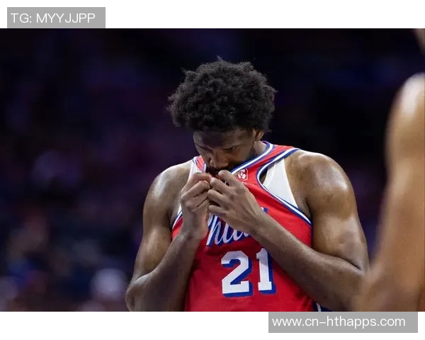 恩比德首节表现惊艳7投4中砍下13分1篮板1助攻状态火热引发全场关注 恩比德首节表现惊艳7投4中砍下13分1篮板1助攻状态火热引发全场关注