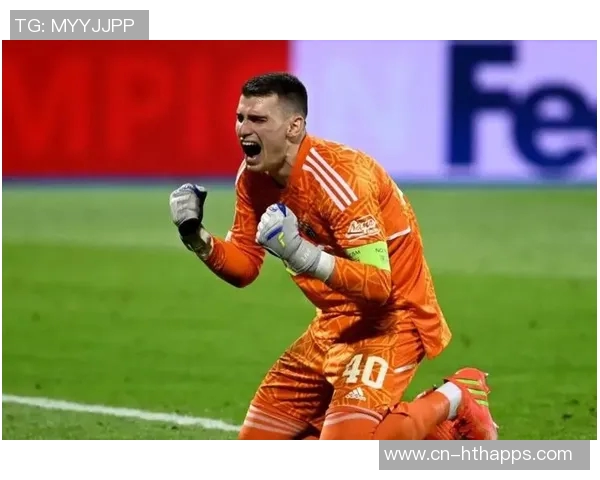 萨格勒布迪纳摩欲租回利瓦科维奇与费内巴切展开谈判