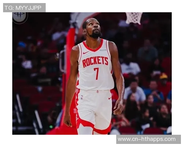 杜兰特全场表现出色12投7中贡献18分4篮板7助攻1抢断1盖帽