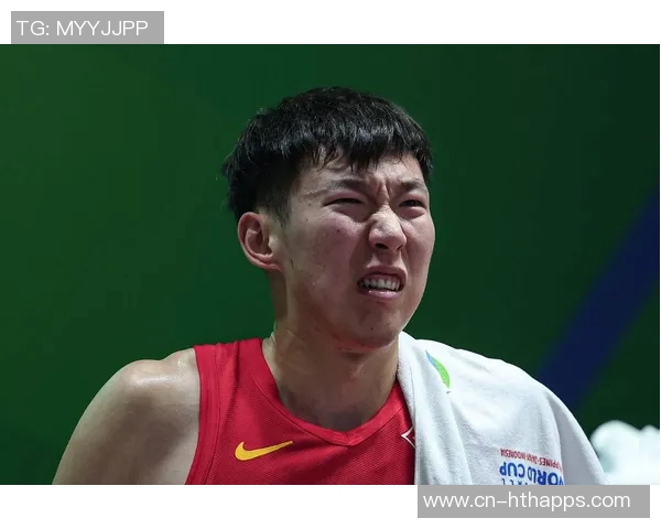 周琦下半场表现不佳被撤下首发末节彻底弃用引发热议